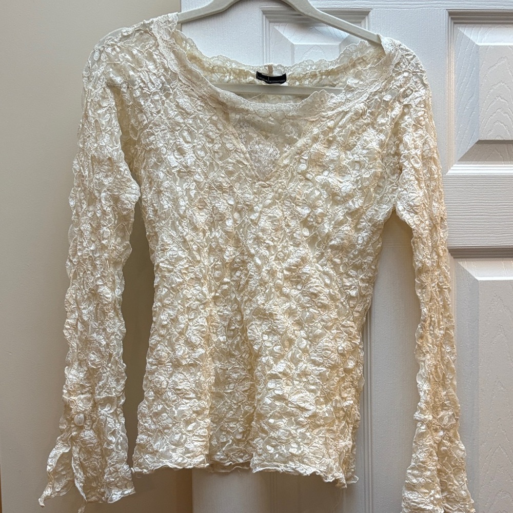 Y2K Moda International blouse Cr Lace bodycon Top Shirt Flare Sleeve Sheer Small
